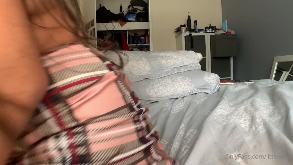 Little Laine () Littlelaine - colegiala coño examen queefs nbsp 05-09-2021