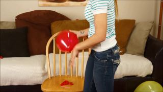 Custom Fetish - Danielle Sit Pops 30 - Fetish