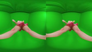 Pink Slit in Dress - Smartphone VR