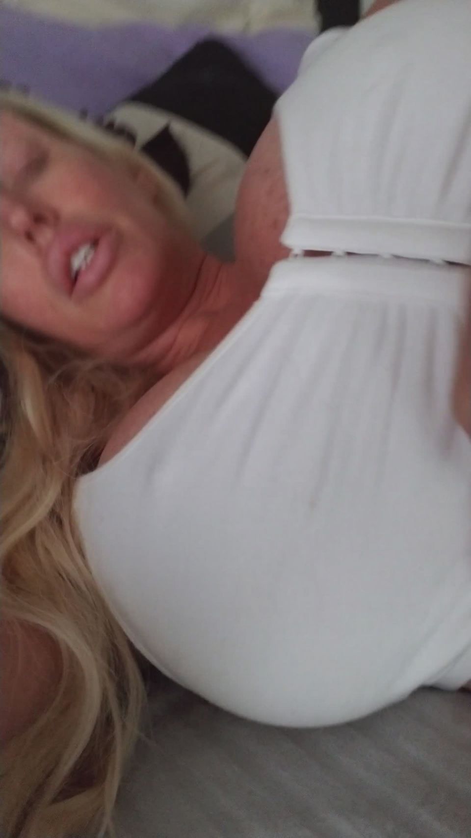 adult video clip 48  Alura Jenson Im impressed  by the stecatto of the superbly tunnel visioned, milf on milf porn