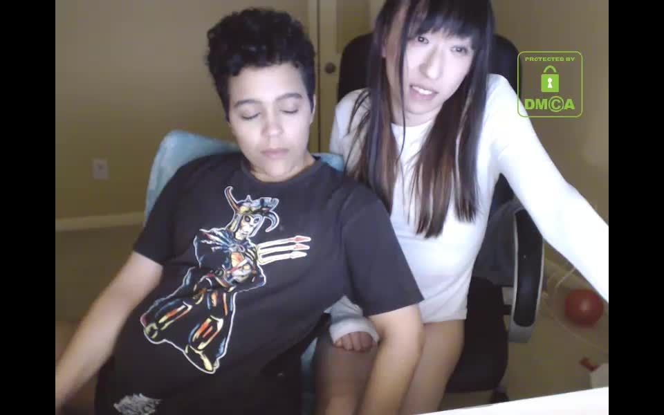 free online video 25 Shemale Webcams Video for November 07, 2018 – 06 on webcam 