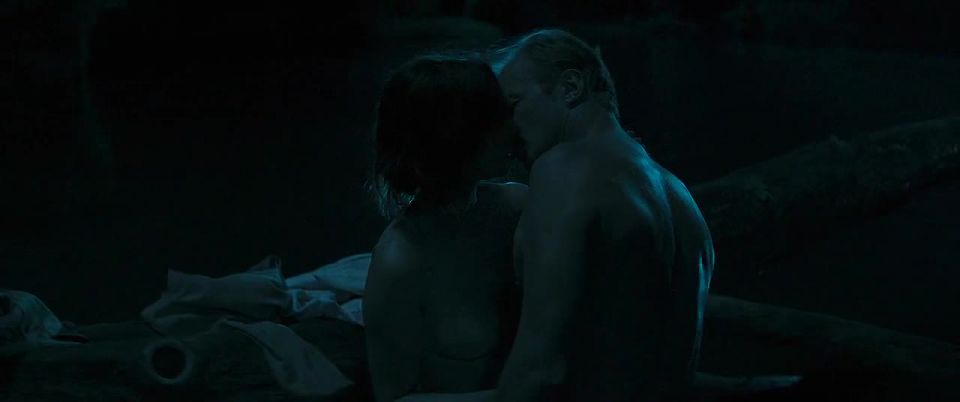 Magdalena Boczarska, Justyna Wasilewska – Sztuka Kochania-Historia Michaliny Wislockiej (2017) HD 720p!!!