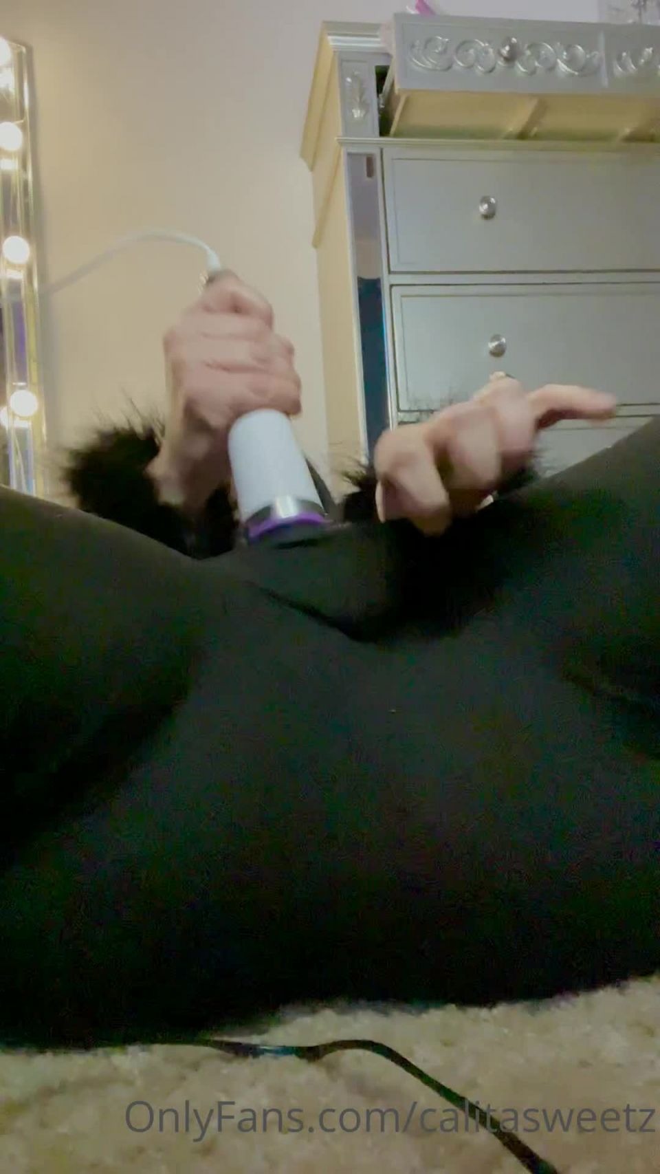 Princesa de la botines - calitasweetz () Calitasweetz - quiere ayudar a entrar me bebé 12-11-2021