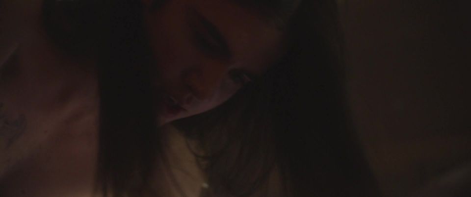 Aprilann - Johnny Gruesome (2018) HD 1080p - (Celebridad porno)