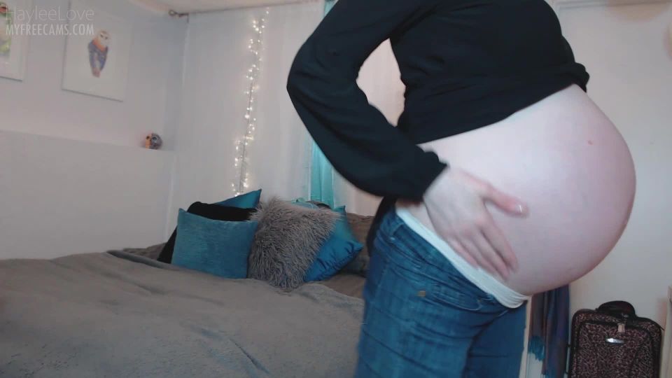 7126 Pregnant, lactation, pregnant fetish