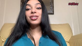 LADY TORO - Bi Slave Auditions.