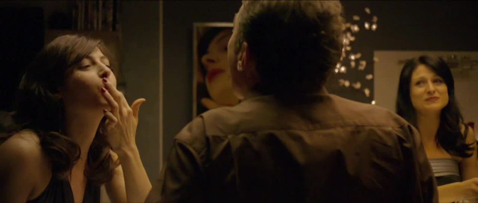 Stephanie Papanian - Jeux de mains (2010) HD 720p - (Celebrity porn)