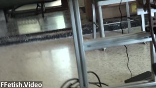 video clip para adultos 4 fetiche de femdom pulgarzilla porno  El laboratorio de pedal – Isis comprueba el nuevo coche Simulador  fetiche