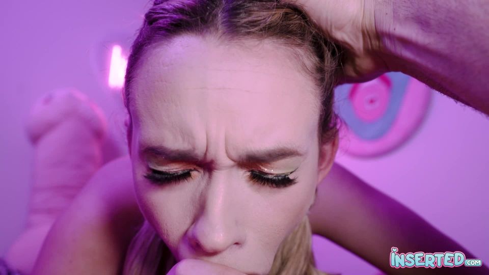 [Inserted] Khloe Kingsley [04.13.23] [1080p]