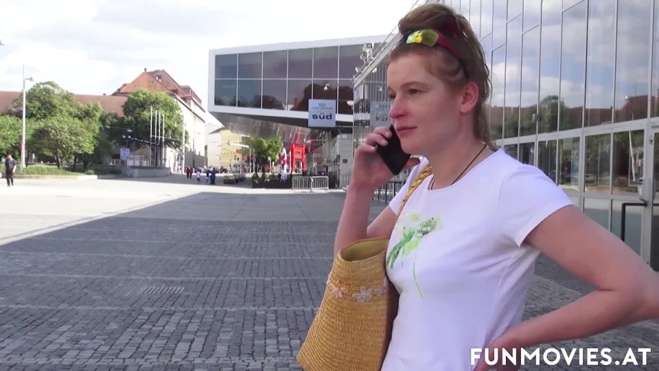 FunMoviesAt 0891 Behind the scenes in the Sex Taxi   Sonja (mp4)