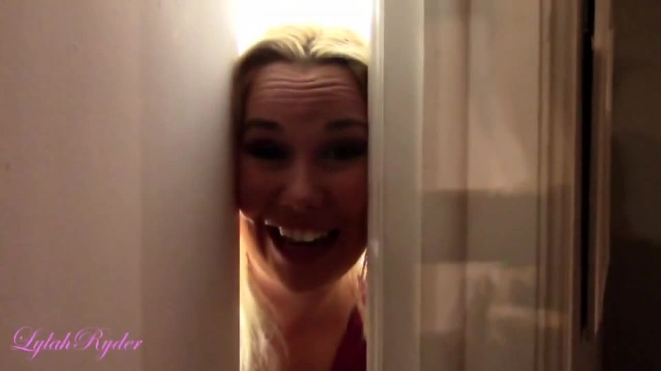 Lylah Ryder giving footjob in suntan pantyhose Sex Clip ...