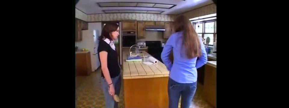 Desnudo cepillo de pelo Desnudo Descargar nuevo vídeo porno Modo rápido...