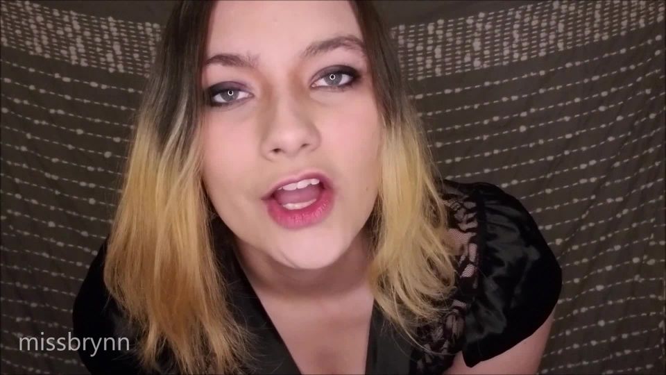 video 24 Miss Brynn – Entrenamiento de baño humano 3, fea dominación en femdom porno