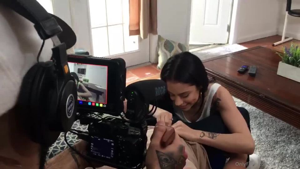 C3b2c328d6e342eb159cd8a994456ae3