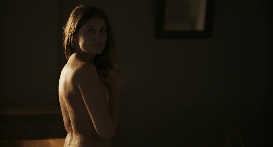 Laetitia Casta - L' histoire incroyable du facteur Cheval (2018) HD 1080p!!!