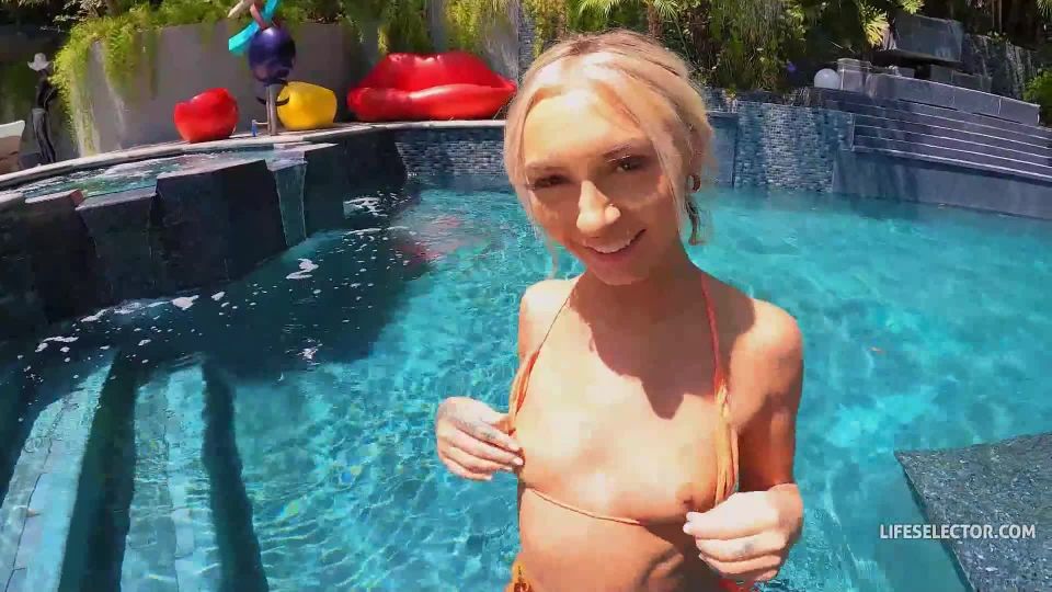 Part 3 Chloe Temple - [LifeSelector com] - [2022] - A Day With Chloe Temple And Stepsister