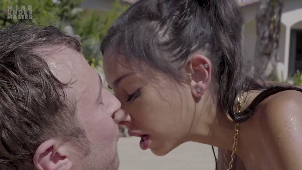 Video Pool Man Trinity St Clair 720p HD