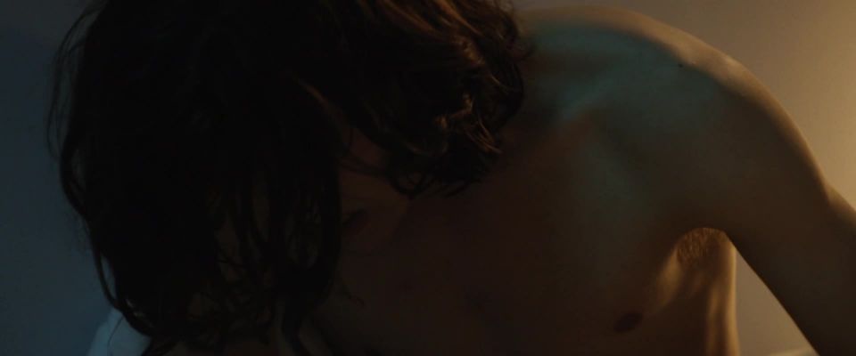 Leone François-Janssens - Wild Youth (Jeunesse sauvage) (2019) HD 1080p - [Celebrity porn]