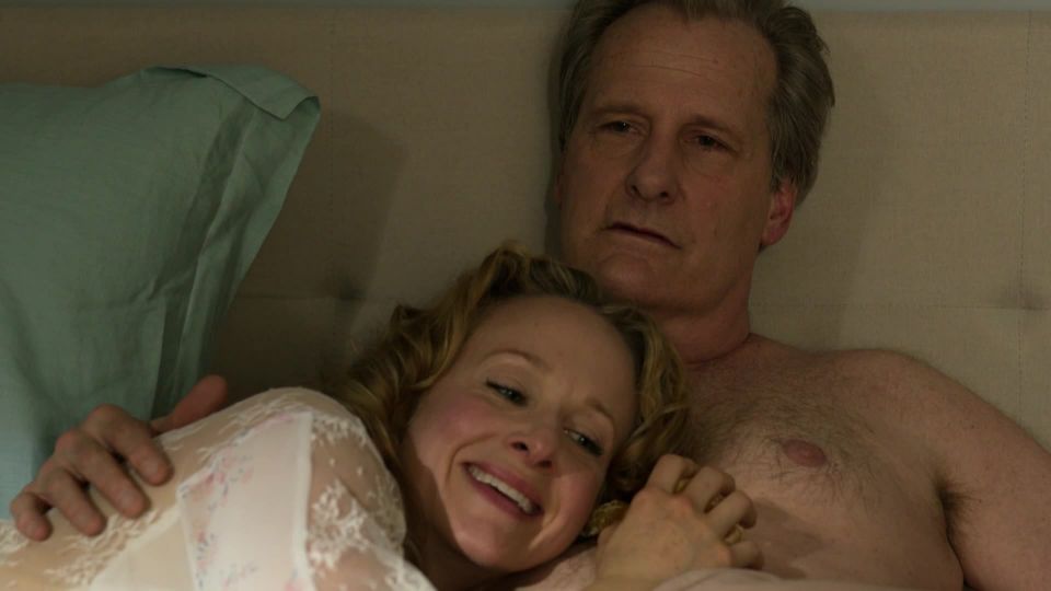 Katie Finneran, Ella Rae Peck - The Looming Tower s01e04 (2018) HD 1080p!!!