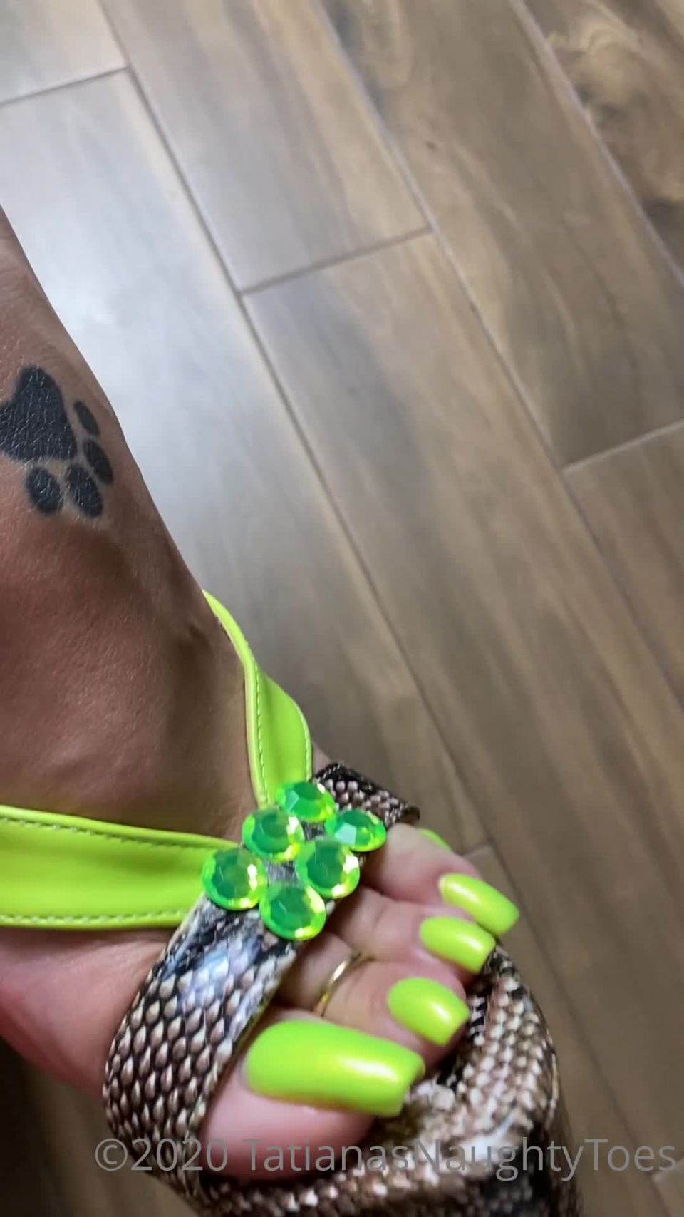 xxx clip 22 femdom empire foot worship feet porn | tatianasnaughtytoes-27-10-2020-1144192107-new-2020-10-27-not-so-mellow-yellow-pedicure | feet