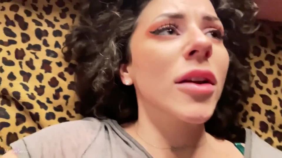 free video 43 Mama Fiona – Fiona Costello – THIRSTY step-Moms Moral Dilemma | femdom | fetish porn giantess crush fetish