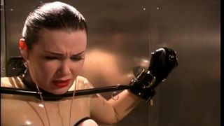 Gas Mask Slave Fights Against Her Bonds Latex!