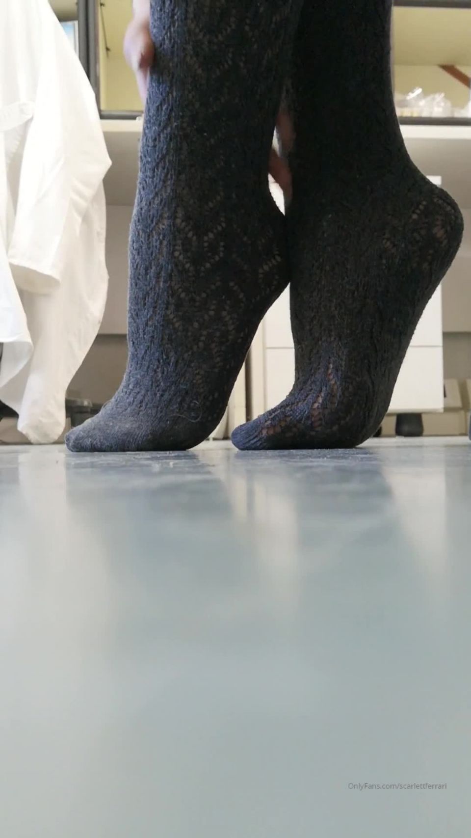 scarlettferrari  Needing a nice foot rub… on femdom porn rule 34 femdom