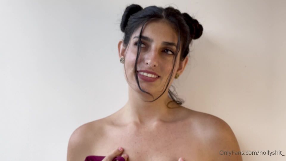 Holly Shit () Hollyshit 13-07-2021
