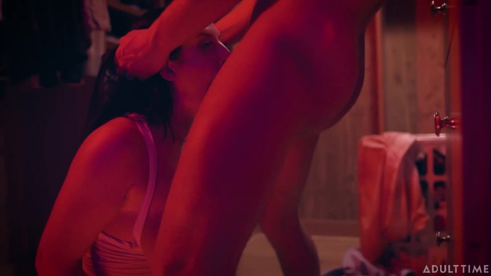 porno video 12 cruel amante femdom Perspectiva: Episodio 4, mamada en grandes tetas porno