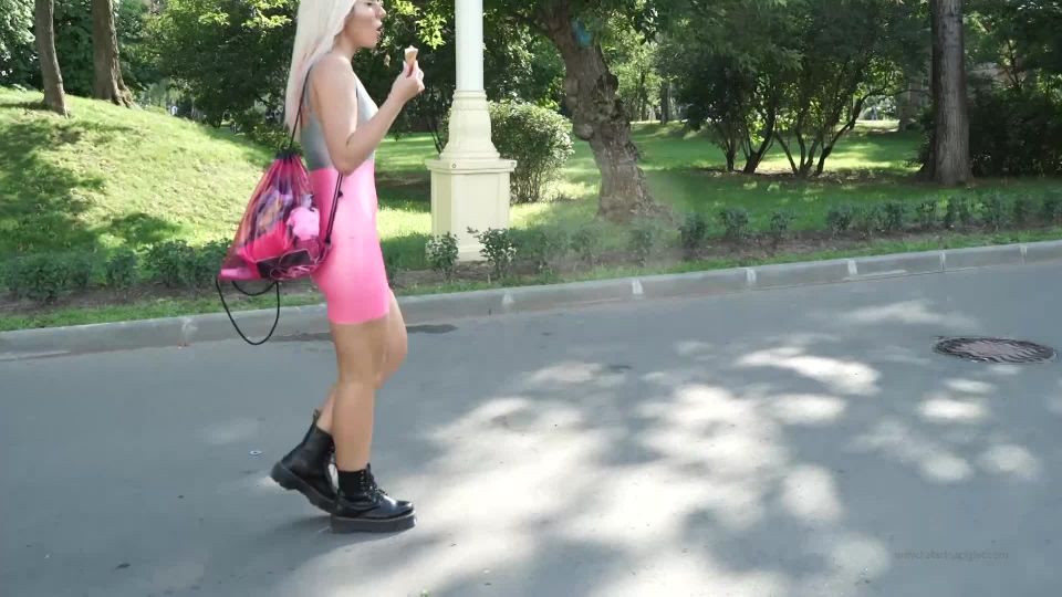 Katerina Piglet () Katerinapiglet - full video of my summer walking around one of famous places in moscow vdnh you are welco 30-01-2020