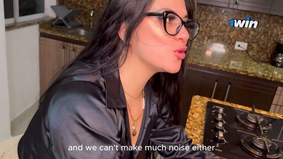 Antonella Jones Saves Stepson Friend with Erection Fix 1080P