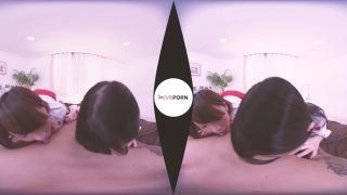 Hirose Umi, Miyazaki Aya in Japanese Fortune Tellers Gives You a Special Treatment | virtual reality | virtual reality 