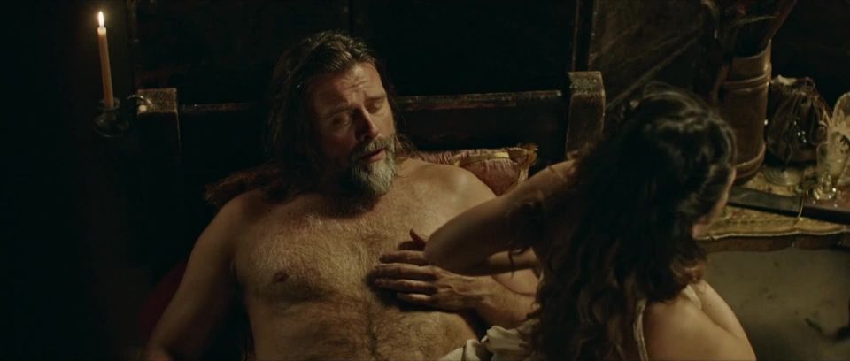 Mia Tomlinson - The Lost Pirate Kingdom s01e03 (2021) HD 1080p - [Celebrity porn]