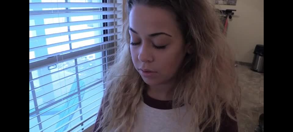 video 24 ChicasIdoHypnotized – Flash Trance 2 – Aimee y Mila en femdom porno gay pies fetiche