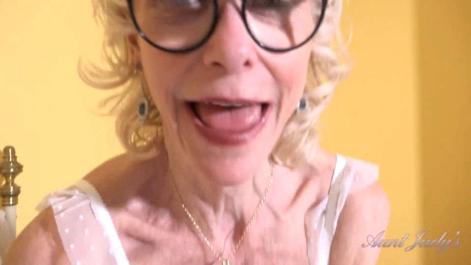 [AuntJudys] Dee Lite [04.24.25] [1080p]