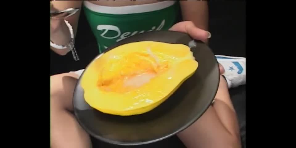 [SITERIP] JapaneseBukkakeOrgy MDLD-276 Lrg