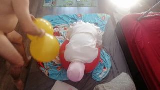 Hermina - Massagem sensual de um casal gostoso com óleo no corpo. Preliminares no quarto com um casal amador.