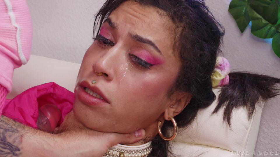 Ravyn Alexa - RAVIN ALEXA Garganta profunda y caos anal - BDSM