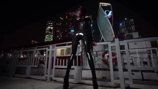 MylatexbabySuper Molly Latex Girl en la sesión de fotos de la noche ASMR