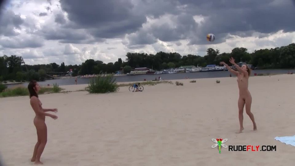 online adult clip 21 cute anime girl hentai Nude Beach – Nice Leg Stretch Spread, hardcore on hardcore porn