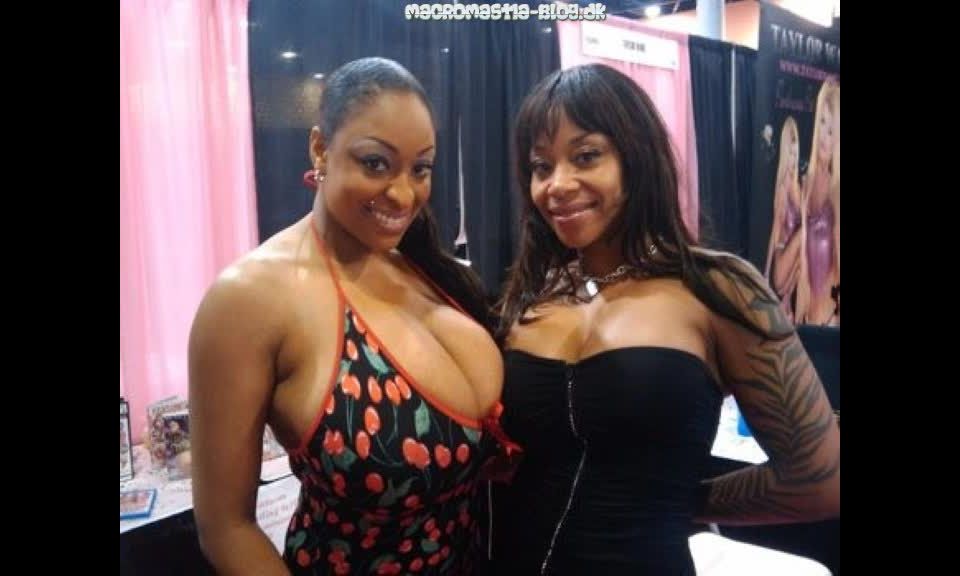 Random wonders part 32…! - Big tits