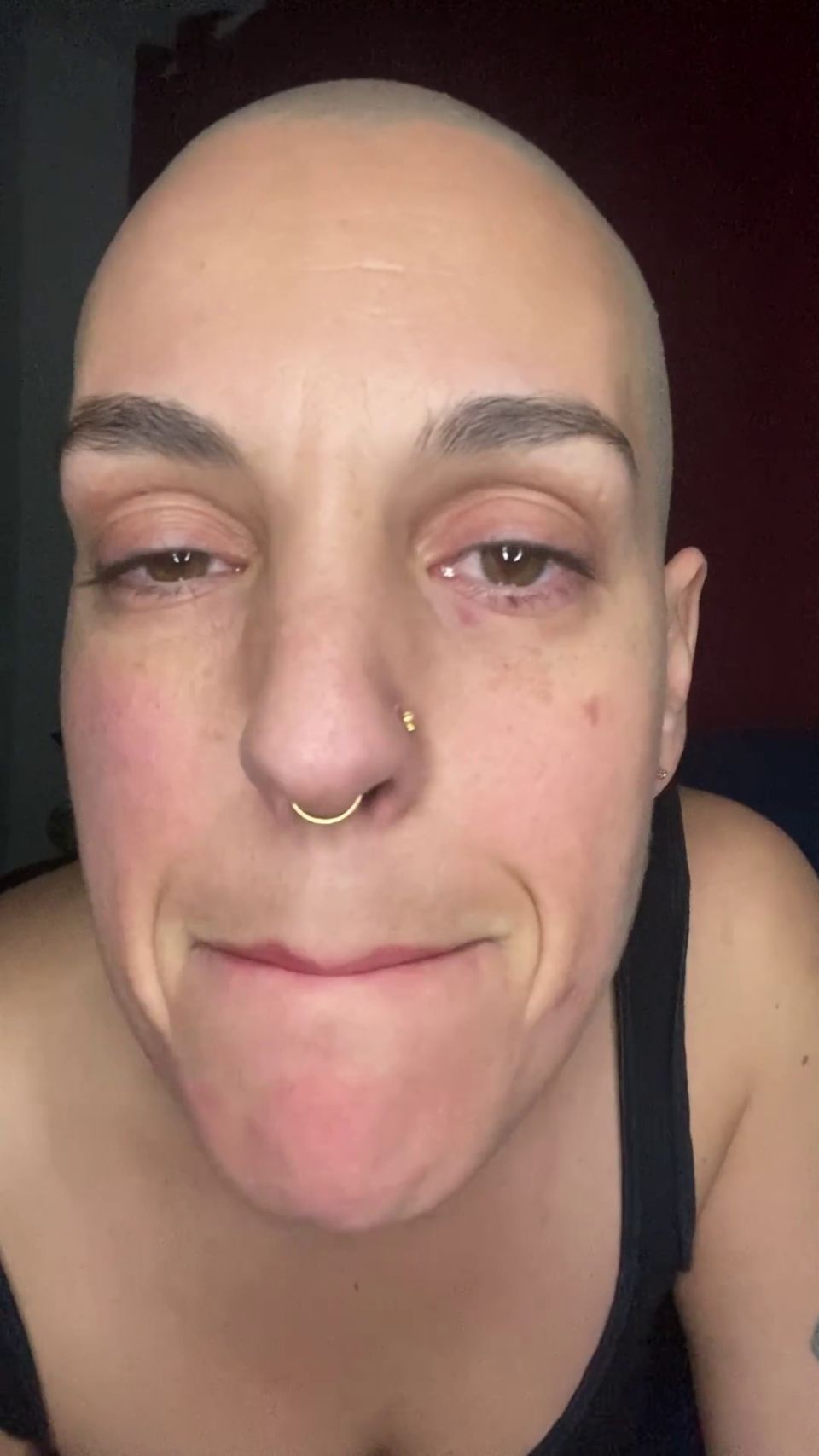 Cum on my face while I widen my eyes (Fetish porn)