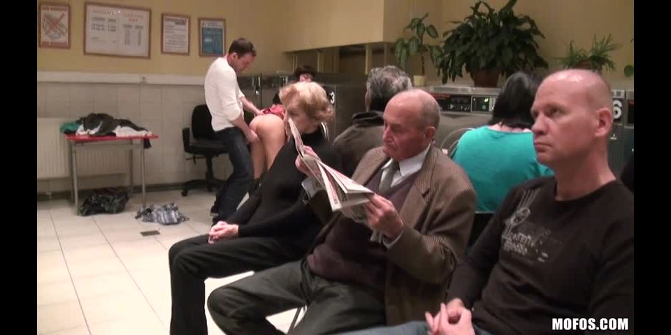 [XBoots.me] Latina - Adolescentes sexo público Nuevo 308ca926285cc