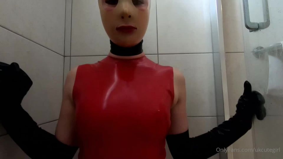 UKCuteGirl () Ukcutegirl - a latex doll joins you in the shower this morning for a pov blow job scene this is a snea 31-08-2020