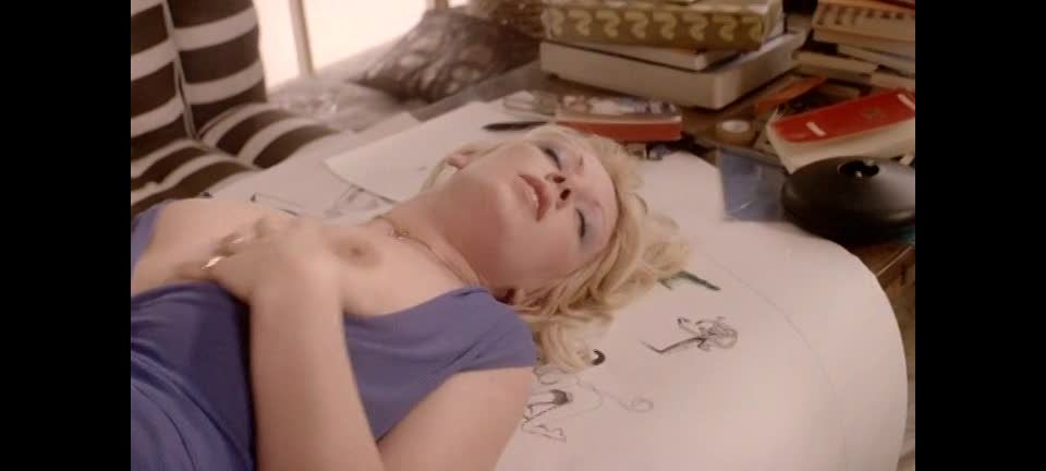 7243 La Femme-Objet 1980 Retro, Vintage, Classic