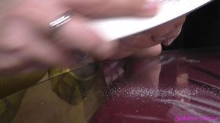 Goddess Valeria - Eat the dust from My toenails