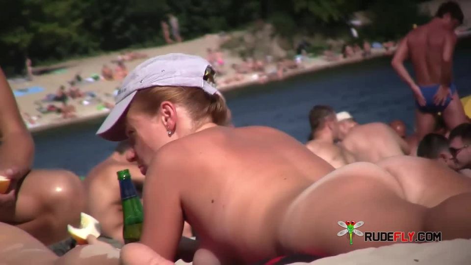 porno en línea clip 26 Nude Beach – Chica caliente funed 3, lesbianas strapon hentai en el porno hardcore