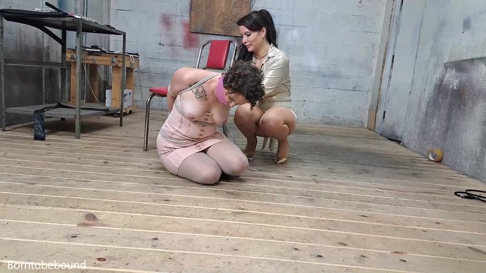 [GetFreeDays.com] baileypaigepink bdsm chair