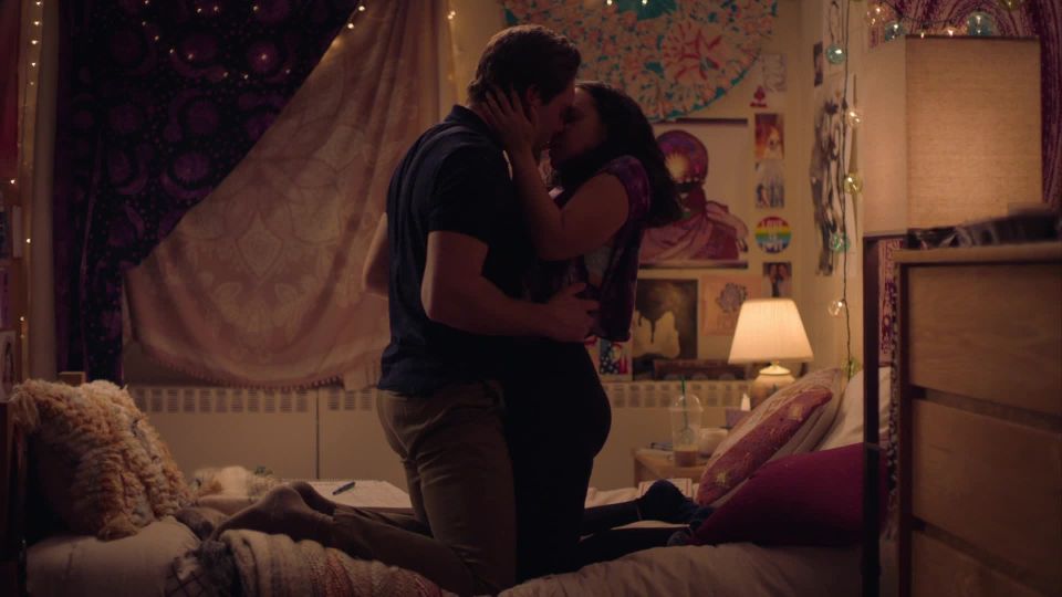 Kathryn Hahn, Jasmine Cephas Jones – Sra. Fletcher s01e06 (2019) HD 1080p - (Celebrity porn)