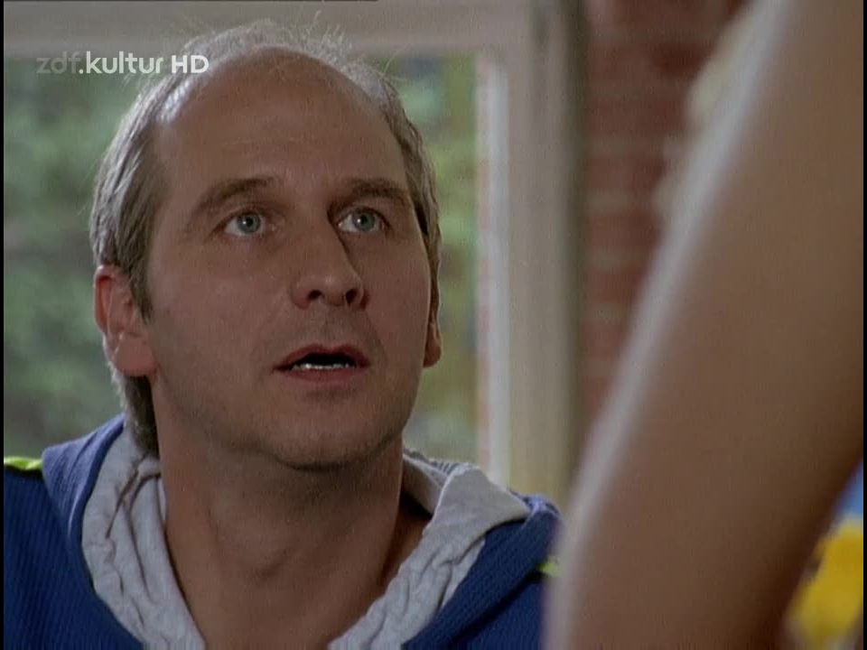 Susanne Herrmann - Unser Lehrer Doktor Specht s04e07 (1996) HD 720p - (Celebrity porn)